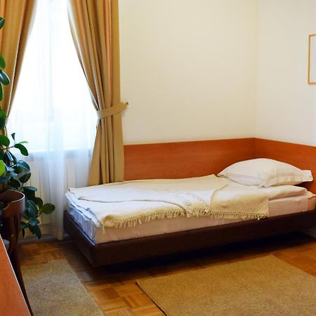 מלון Turija Hunting House מראה חיצוני תמונה